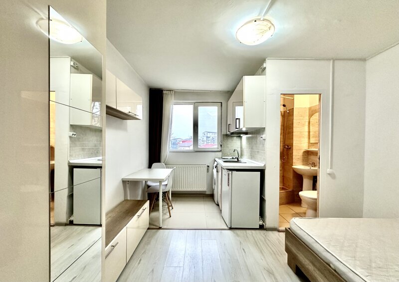 Garsoniera gata de mutat. Berceni-Cretestilor Metrou Dimitrie Leonida la 13 min.