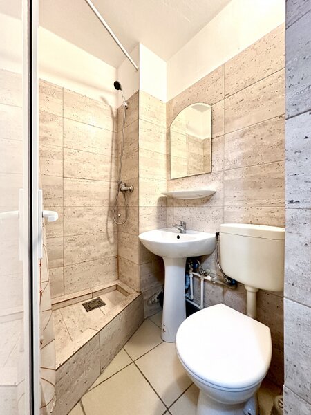 Garsoniera gata de mutat. Berceni-Cretestilor Metrou Dimitrie Leonida la 13 min.